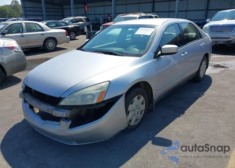 2003 Honda Accord 2.4 Lx из США, поврежденный, VIN 1HGCM56353A067404